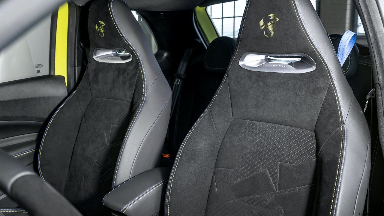 Fomos conhecer o Novo Abarth 500e! 24