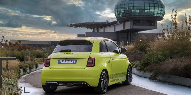 Fomos conhecer o Novo Abarth 500e! 28