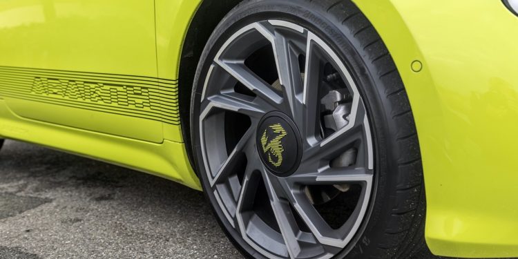 Fomos conhecer o Novo Abarth 500e! 34