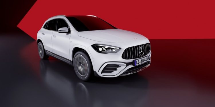 Mais funcionalidades e tecnologia atualizada para os modelos Mercedes-AMG GLA e GLB 19