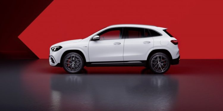Mais funcionalidades e tecnologia atualizada para os modelos Mercedes-AMG GLA e GLB 20
