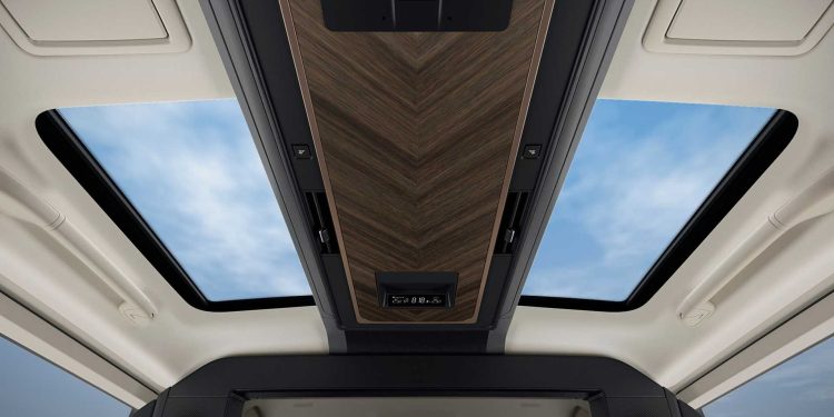 Lexus LM 350h : Monovolume de luxo em estreia mundial 46