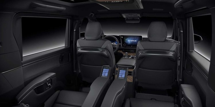 Lexus LM 350h : Monovolume de luxo em estreia mundial 48