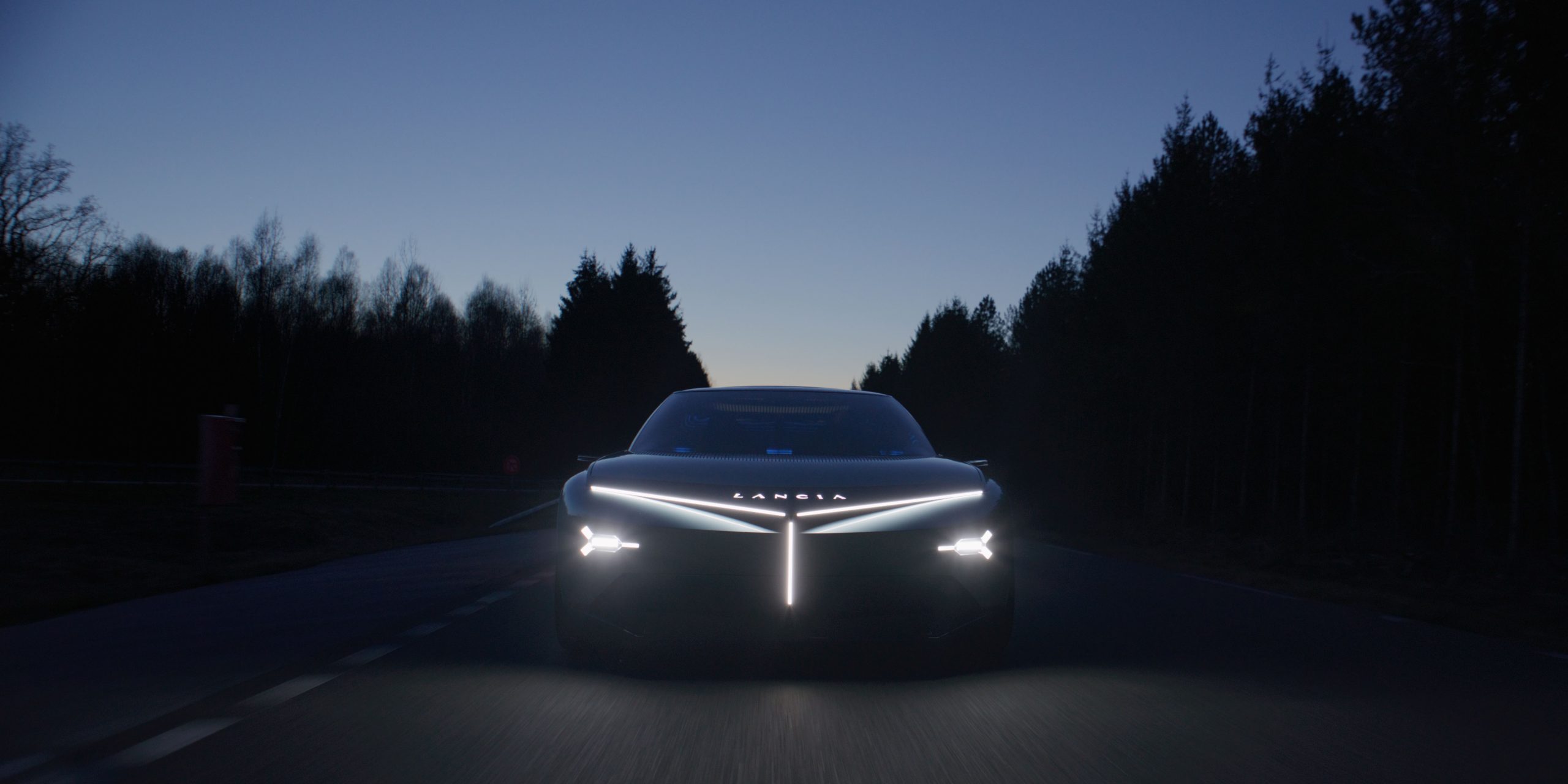 Lancia Pu+Ra HPE, o primeiro automóvel da nova era Lancia 21