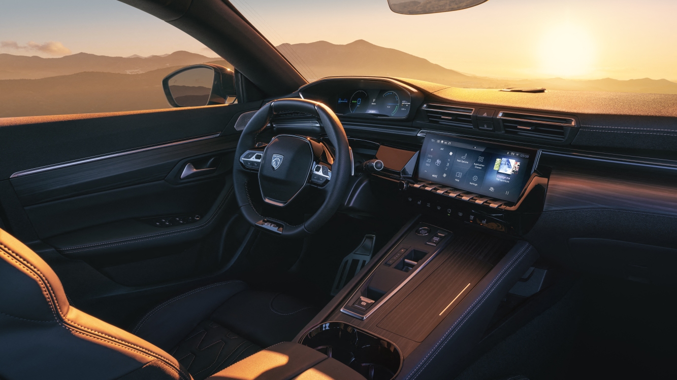 PEUGEOT revela gama e preços com a abertura das encomendas do novo 508 18