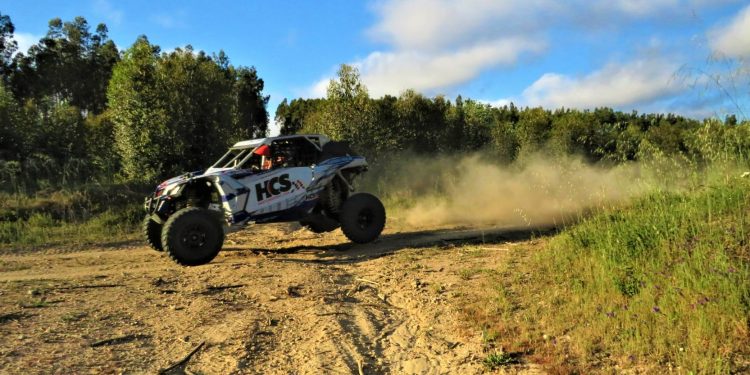 Gil Antunes / Diogo Correia testaram Can-Am X3 da HCS Motorsport! 17