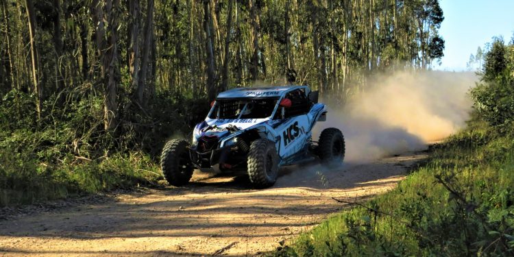 Gil Antunes / Diogo Correia testaram Can-Am X3 da HCS Motorsport! 28