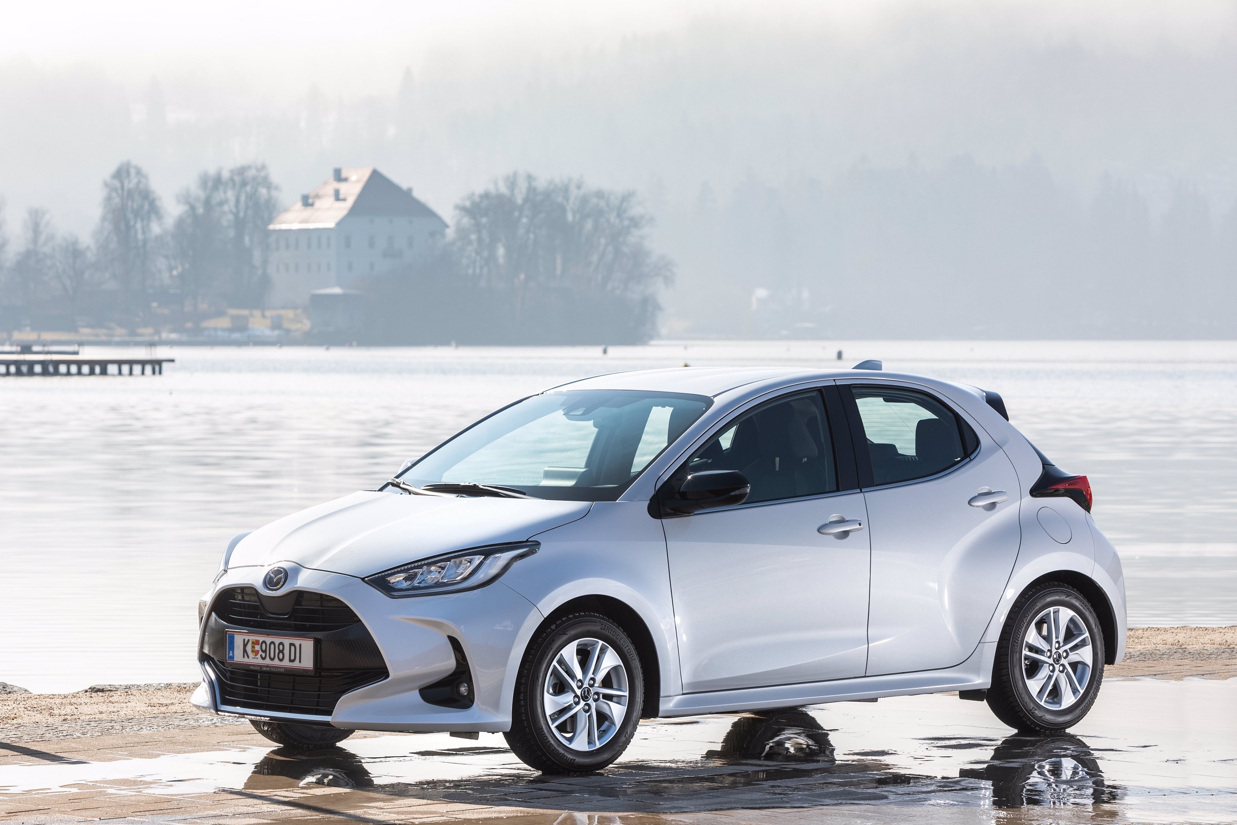 Mazda2 Hybrid inicia Ano 2 de vendas em Portugal 16