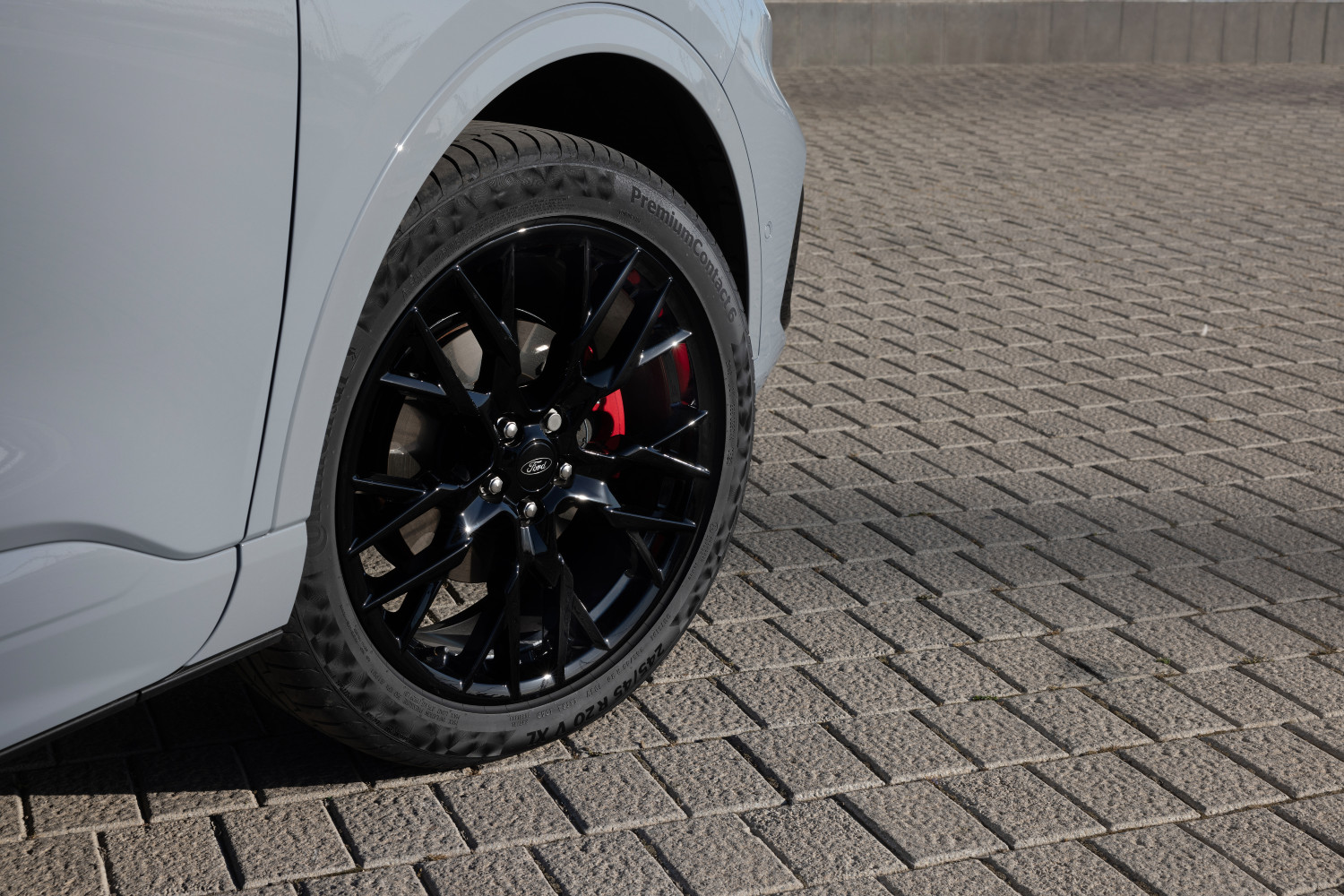 Novo Ford Kuga Graphite Tech Edition Oferece De Série Um Design Exclusivo E Avançados Sistemas De Condução 19