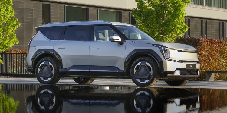 Kia EV9 antecipa SUV do futuro 26