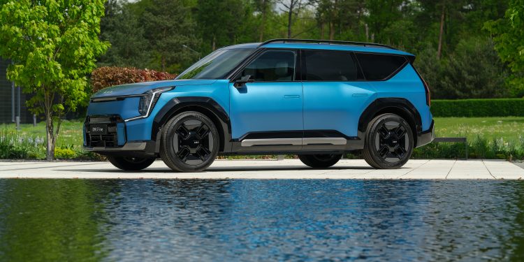 Kia EV9 antecipa SUV do futuro 39