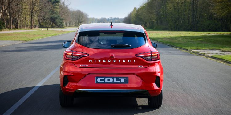 Mitsubishi Motors apresenta o novo COLT 22