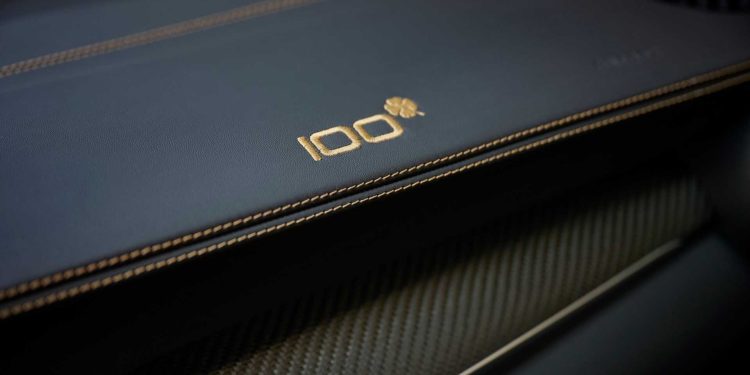 "Quadrifoglio 100° Anniversario": A edição limitada do Giulia e do Stelvio que celebra um século lendário já esgotou 23