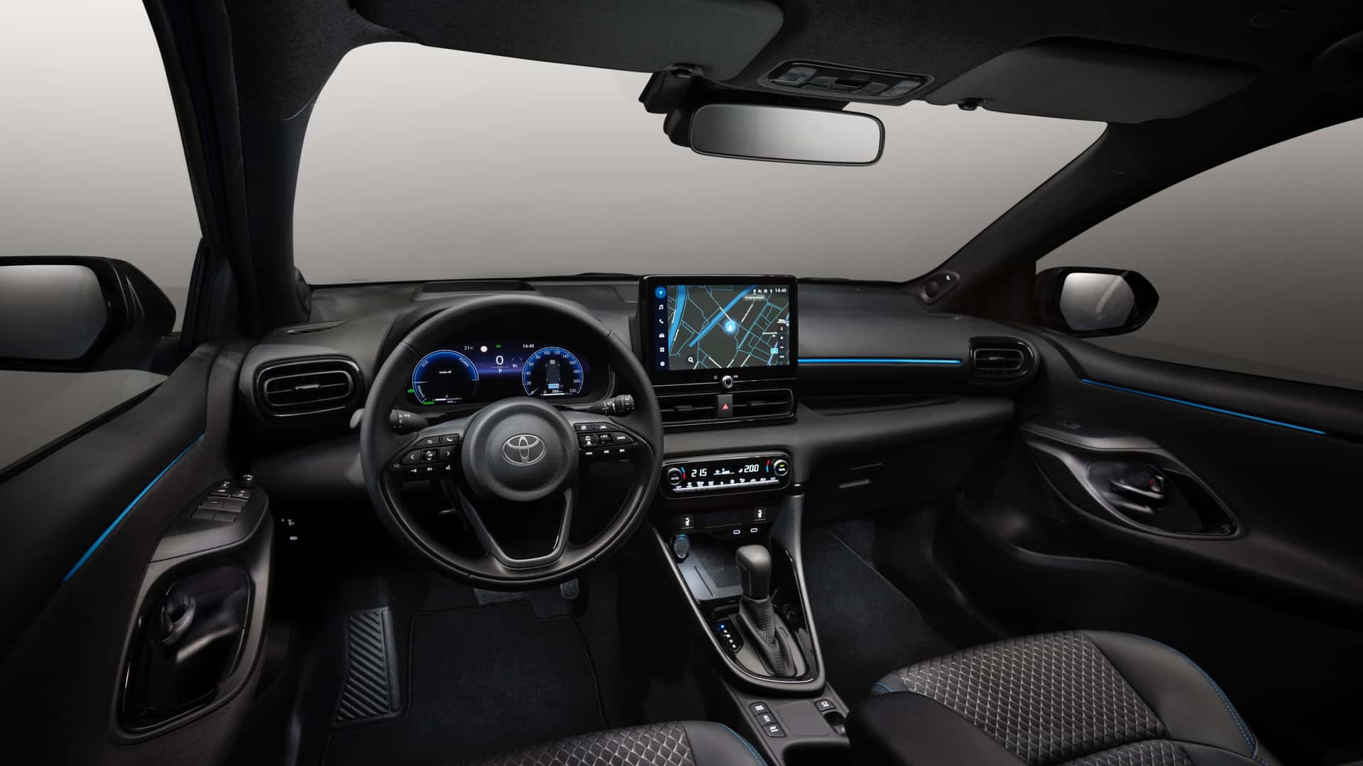 Toyota amplia a gama do Yaris para 2024, com nova motorização eletrificada 24