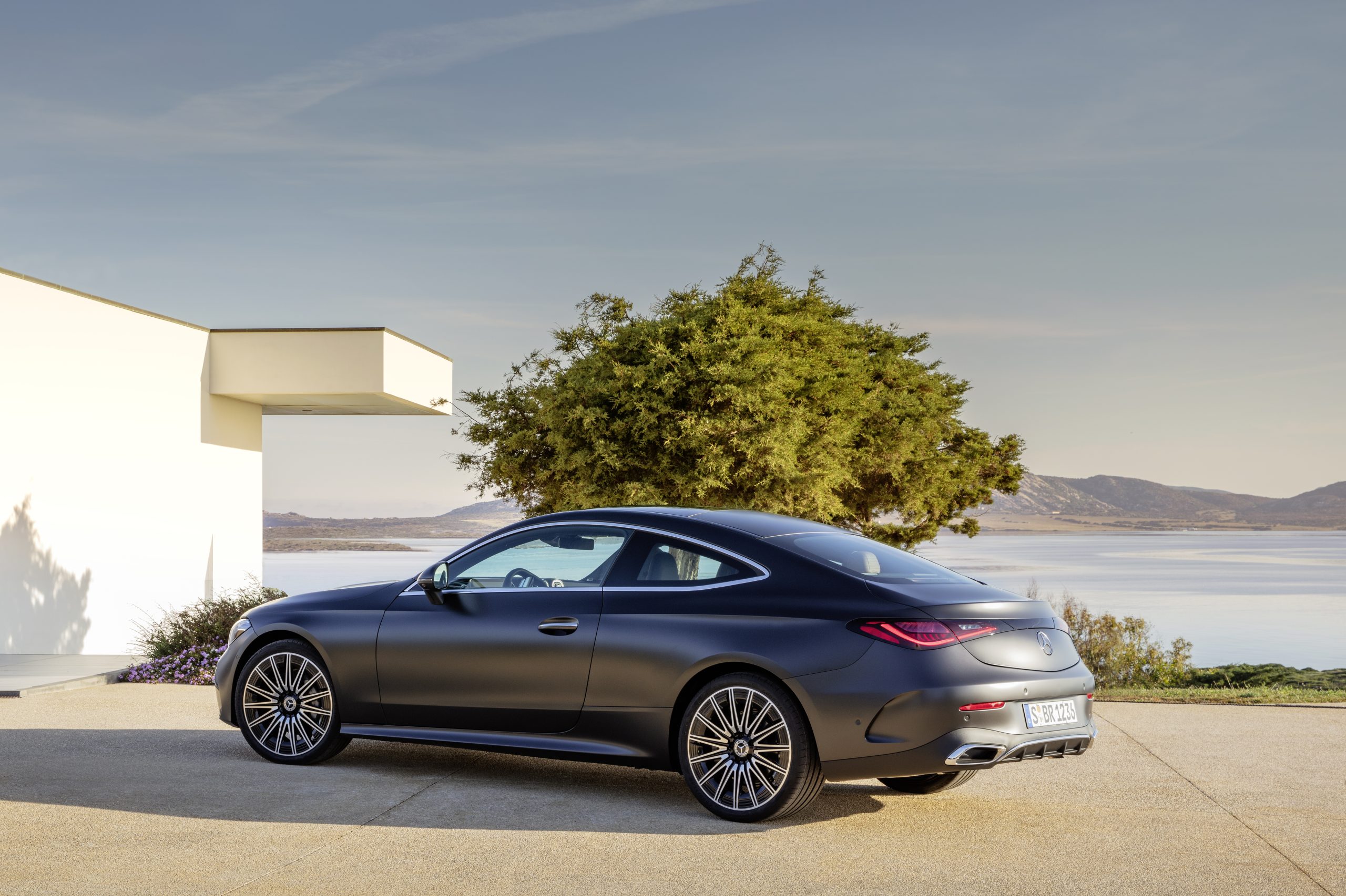 Emocionante, de qualquer perspetiva: o novo Mercedes-Benz CLE 17