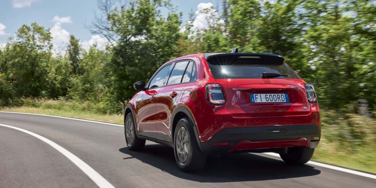 Novo Fiat 600e: O regresso elétrico da FIAT ao segmento B 32