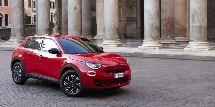 Novo Fiat 600e: O regresso elétrico da FIAT ao segmento B 33