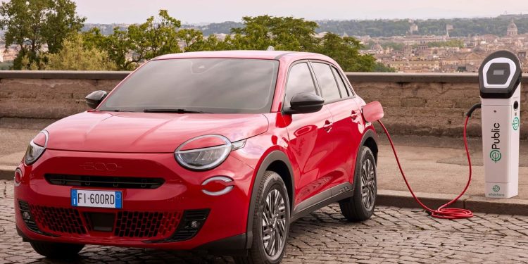 Novo Fiat 600e: O regresso elétrico da FIAT ao segmento B 34
