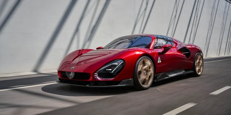 Alfa Romeo 33 Stradale. Este é o seu "rugido" 43