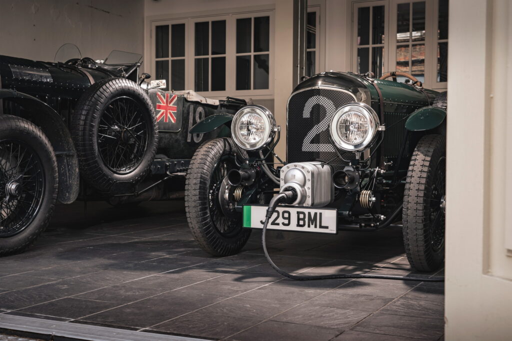 Este Bentley Blower Elétrico é o "brinquedo" que queriamos ter na garagem! 18