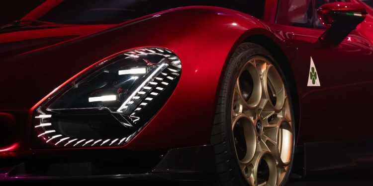 Alfa Romeo 33 Stradale: A ousadia de sonhar (video) 56