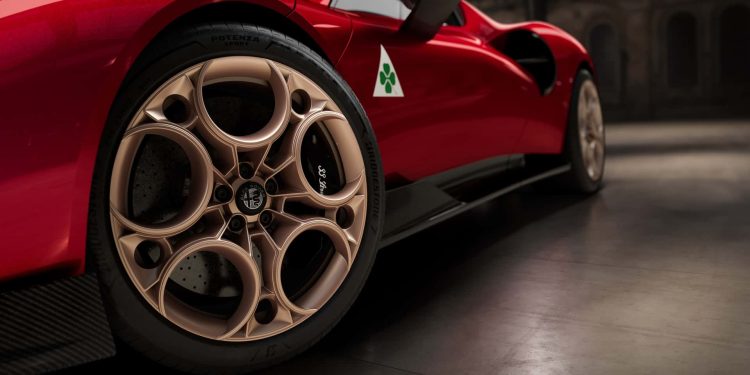 Alfa Romeo 33 Stradale: A ousadia de sonhar (video) 29