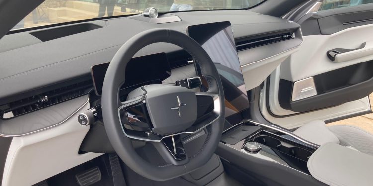 A Carzoom foi conhecer o novo Polestar 3 22