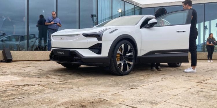 A Carzoom foi conhecer o novo Polestar 3 28