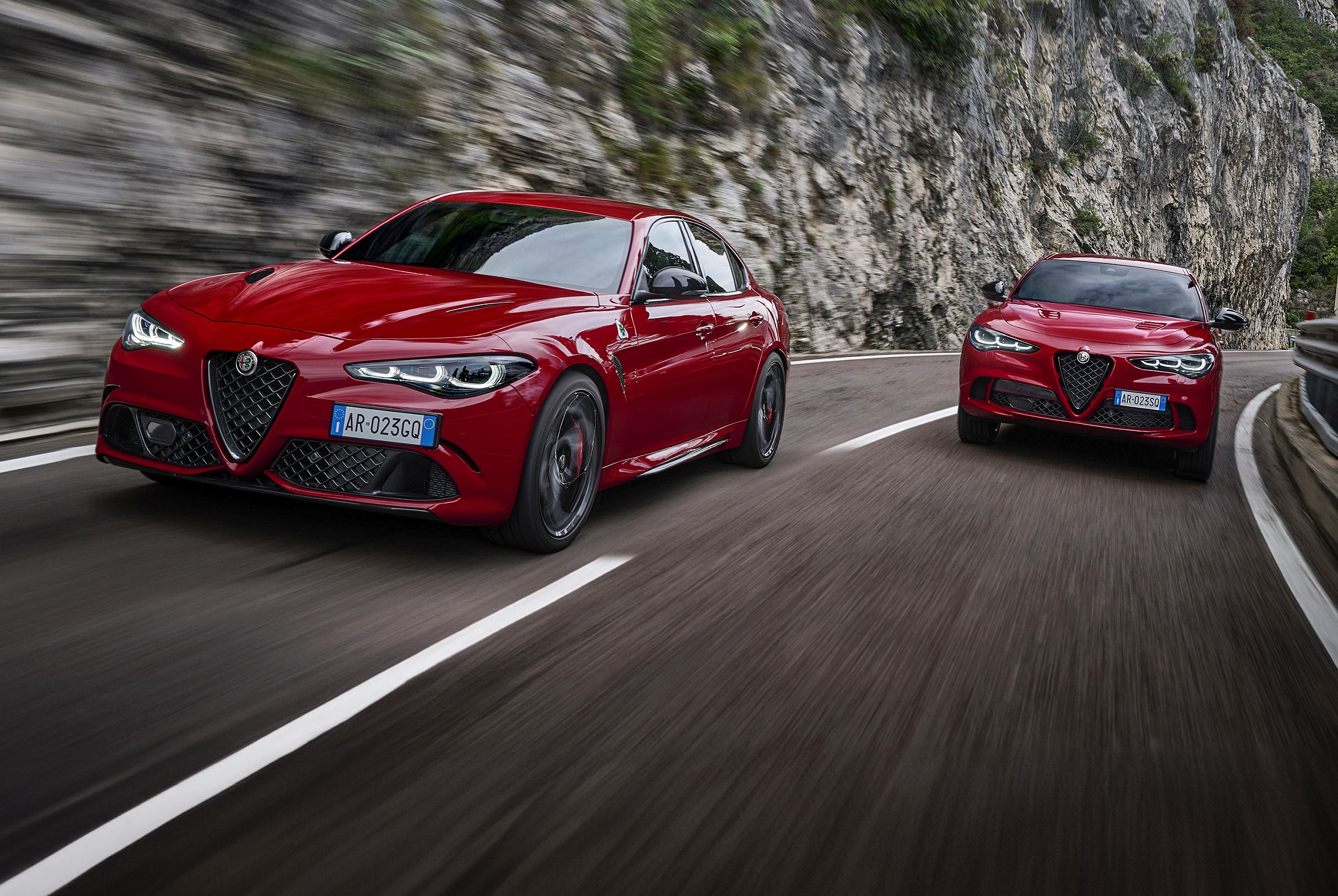 Alfa Romeo Giulia e Stelvio nomeados os mais belos das suas respetivas categorias no âmbito dos Autonis Design Awards 14