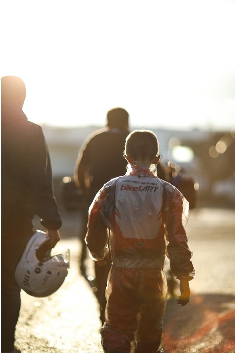 Lourenço Antunes com taça de portugal de karting desafiante! 16