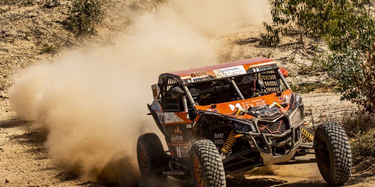 Gil Antunes e Diogo Correia "à porta" do TOP 10 na BAJA TT do OESTE! 25