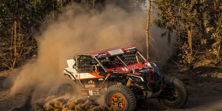 Gil Antunes e Diogo Correia "à porta" do TOP 10 na BAJA TT do OESTE! 20