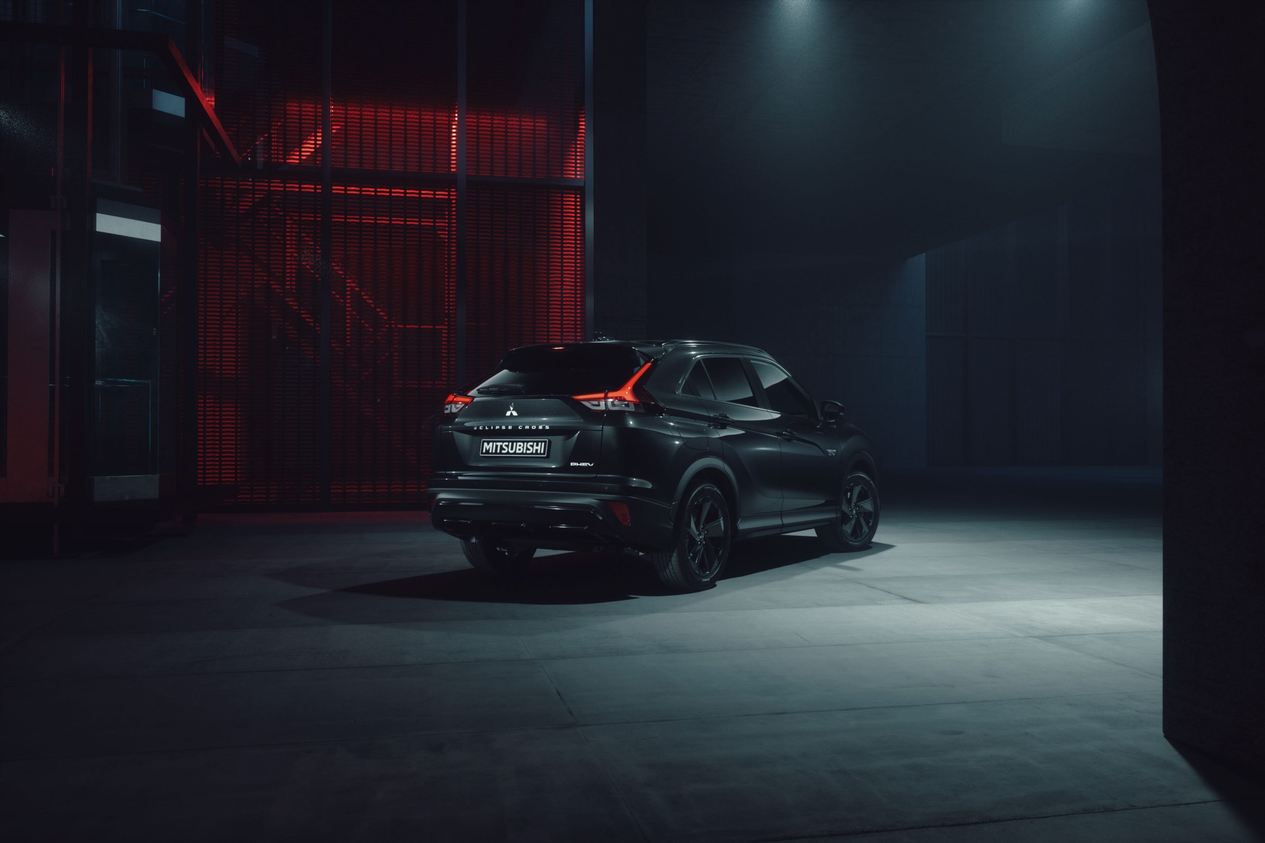 Mitsubishi lança versões "Black Edition" do ASX e Eclipse Cross PHEV 16