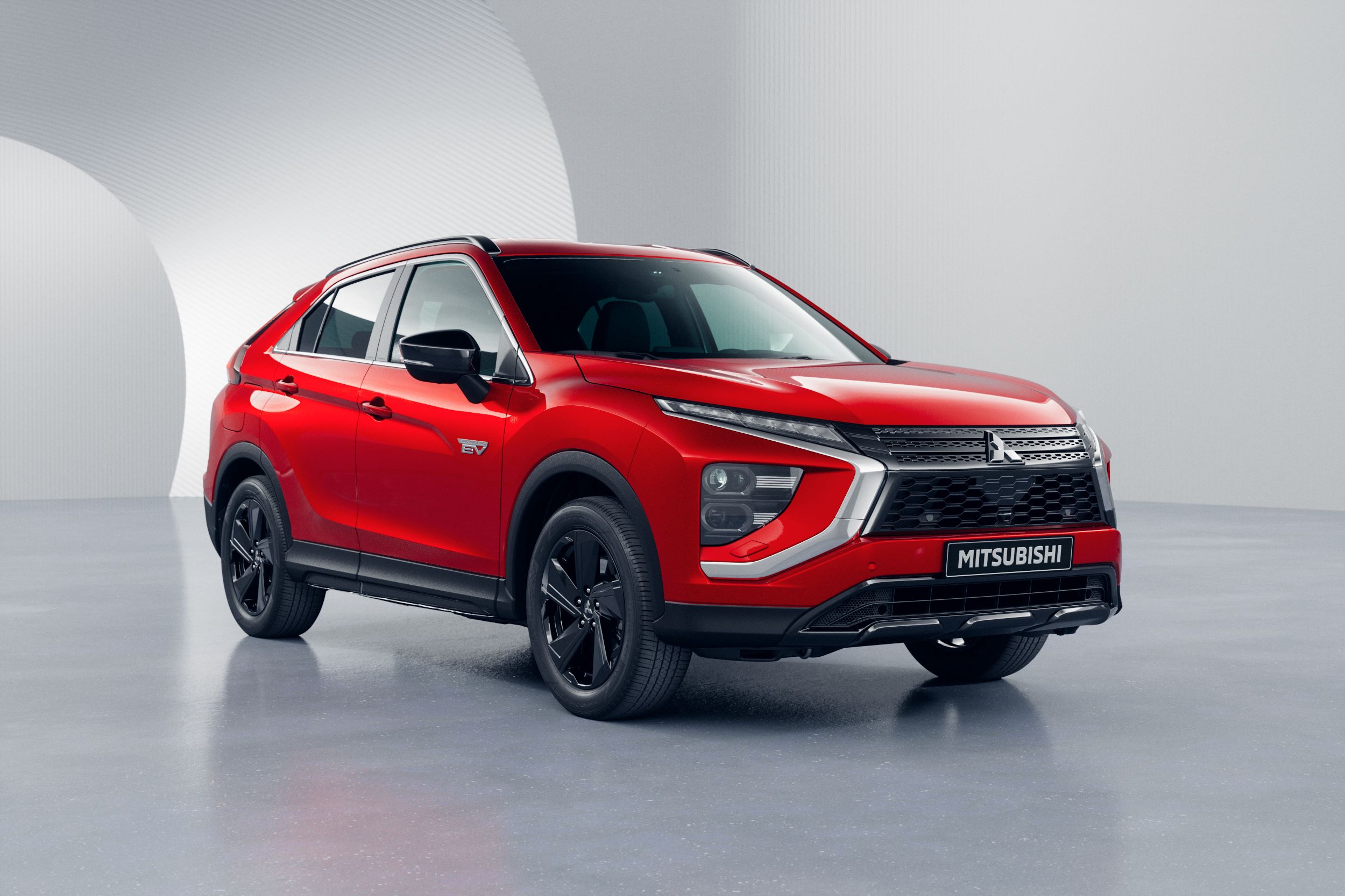 Mitsubishi lança versões "Black Edition" do ASX e Eclipse Cross PHEV 15