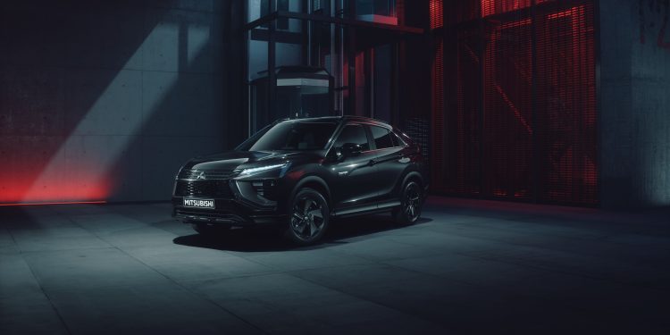 Mitsubishi lança versões "Black Edition" do ASX e Eclipse Cross PHEV 18