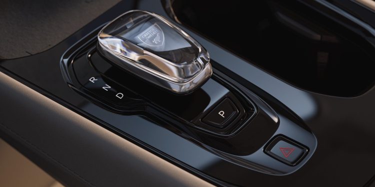 Novo Volvo EM90 é o primeiro MPV 100% elétrico da Volvo Cars 22