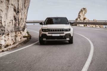 Jeep® Avenger expande a sua gama: A versão e-Hybrid está agora disponível na Europa 57