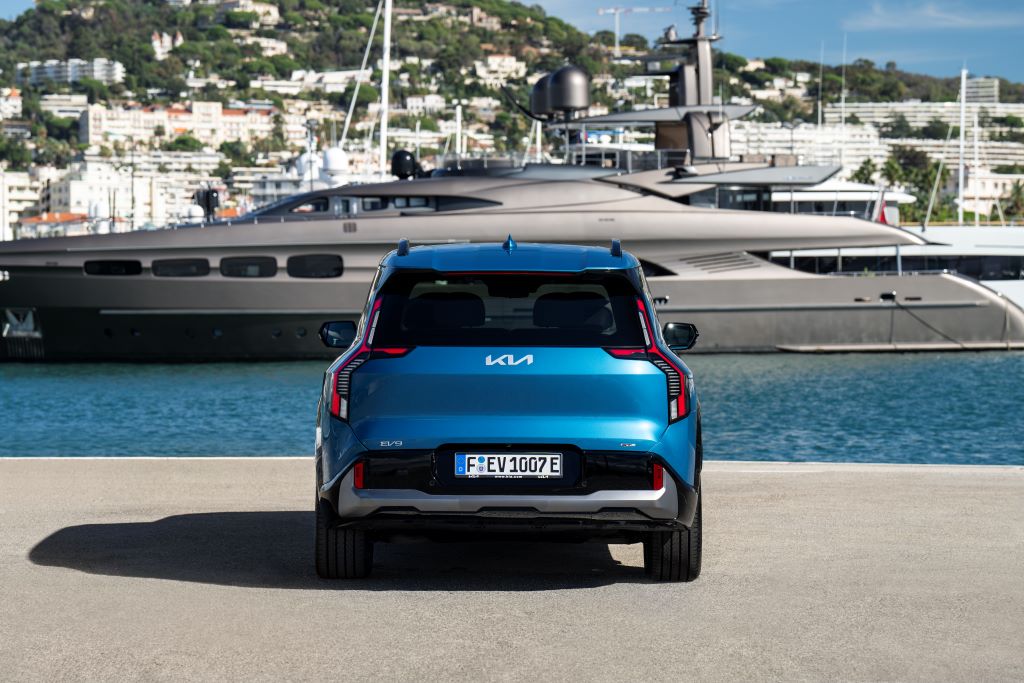 Kia EV9 nomeado para o “top 3” do Carro do Ano Mundial 15