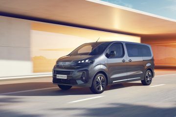 Novo PEUGEOT E-TRAVELLER ao serviço dos profissionais dos transportes 40