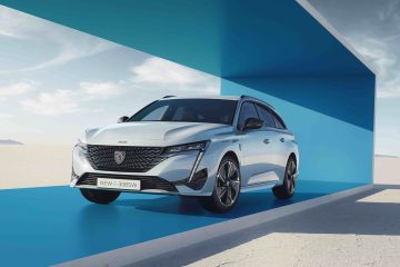 PEUGEOT anuncia abertura de encomendas e preços do novo E-308 SW 13