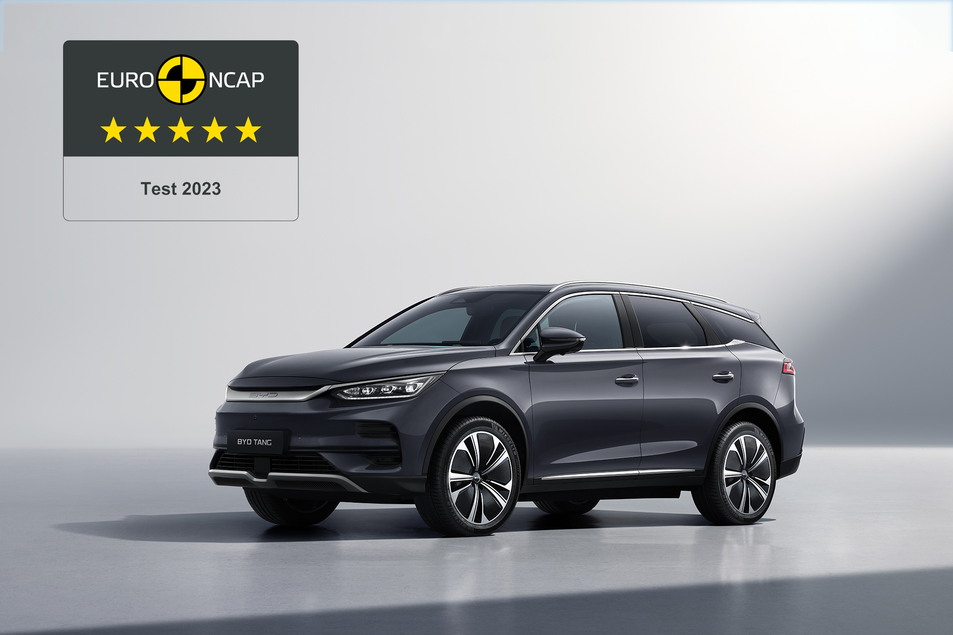 BYD SEAL U e BYD TANG premiados com 5 estrelas nos testes de segurança Euro NCAP 13