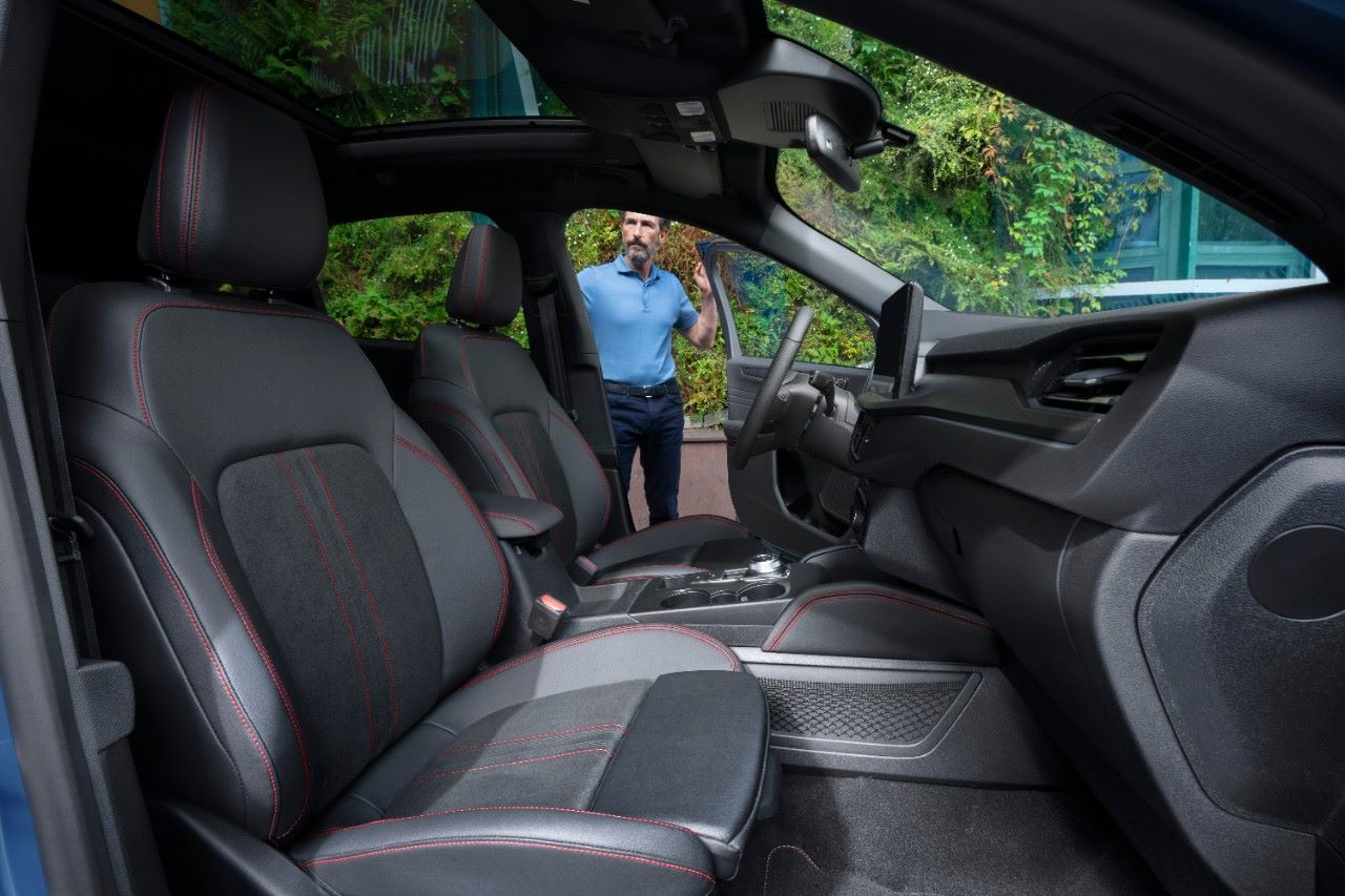 O Novo Ford Kuga atualiza o design, a tecnologia a as soluções de conveniência 17