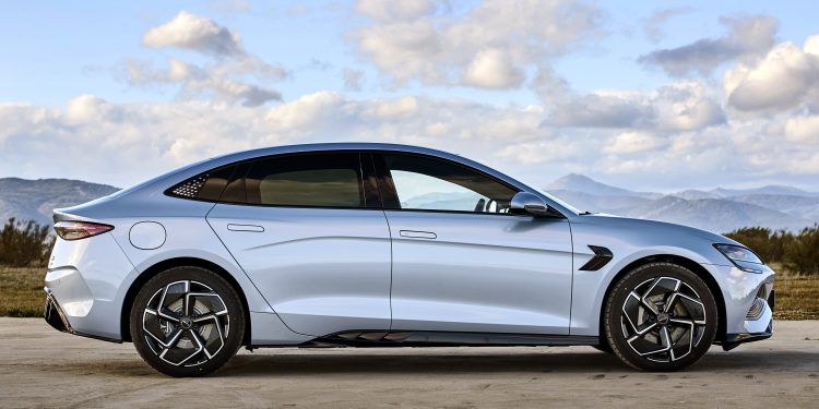 BYD SEAL chega a Portugal com preço a partir de 46.990 euros 31