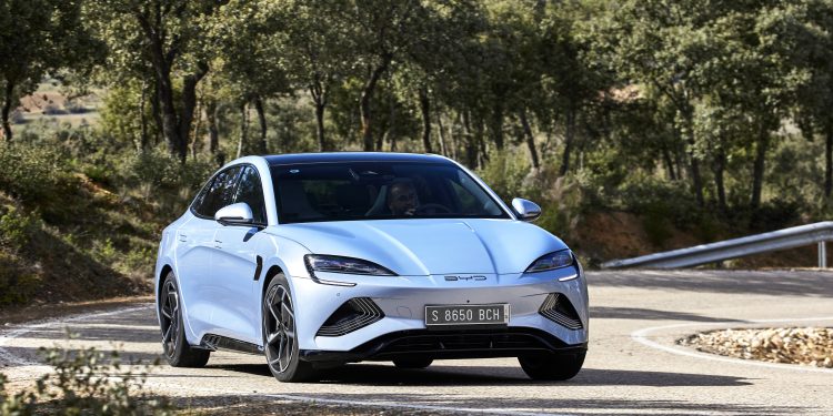 BYD SEAL chega a Portugal com preço a partir de 46.990 euros 32