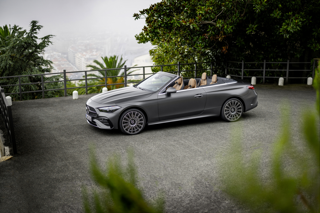 O novo Mercedes-Benz CLE Cabrio: exclusividade e prazer de condução ao ar livre durante todo o ano 14