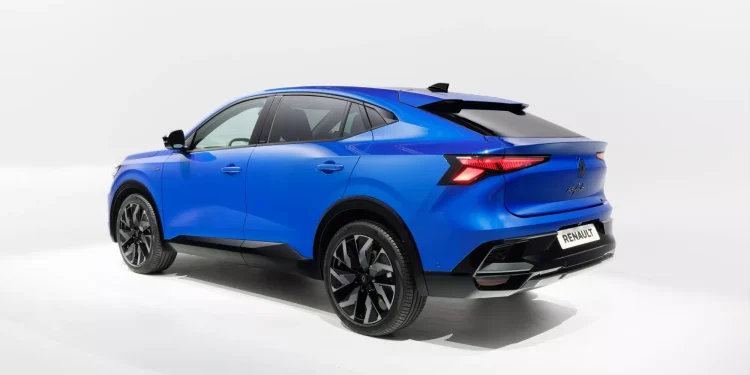 Renault Rafale E-Tech full hybrid já está disponível para encomenda em Portugal 25