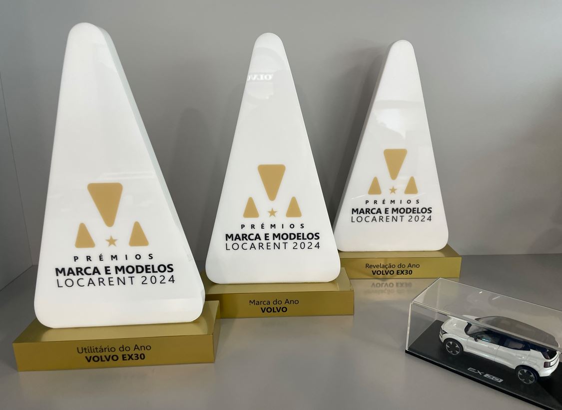 Volvo e EX30 em grande destaque nos prémios Locarent 13