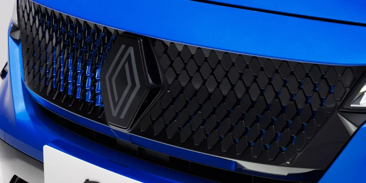 Renault Rafale E-Tech full hybrid já está disponível para encomenda em Portugal 43