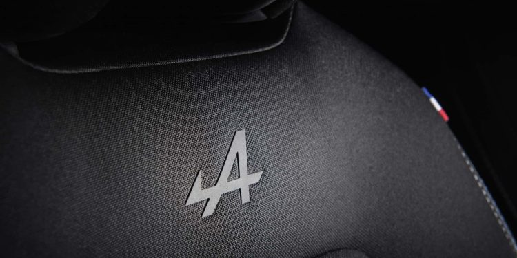 Estão abertas as encomendas para o novo captur em Portugal 34