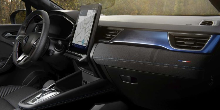 Estão abertas as encomendas para o novo captur em Portugal 31